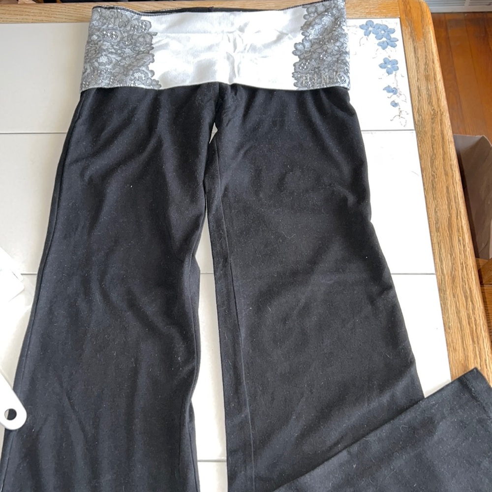 Victoria Secret Pink Yoga pants